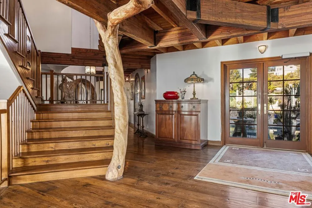 7007 Birdview Avenue Malibu, CA 90265
