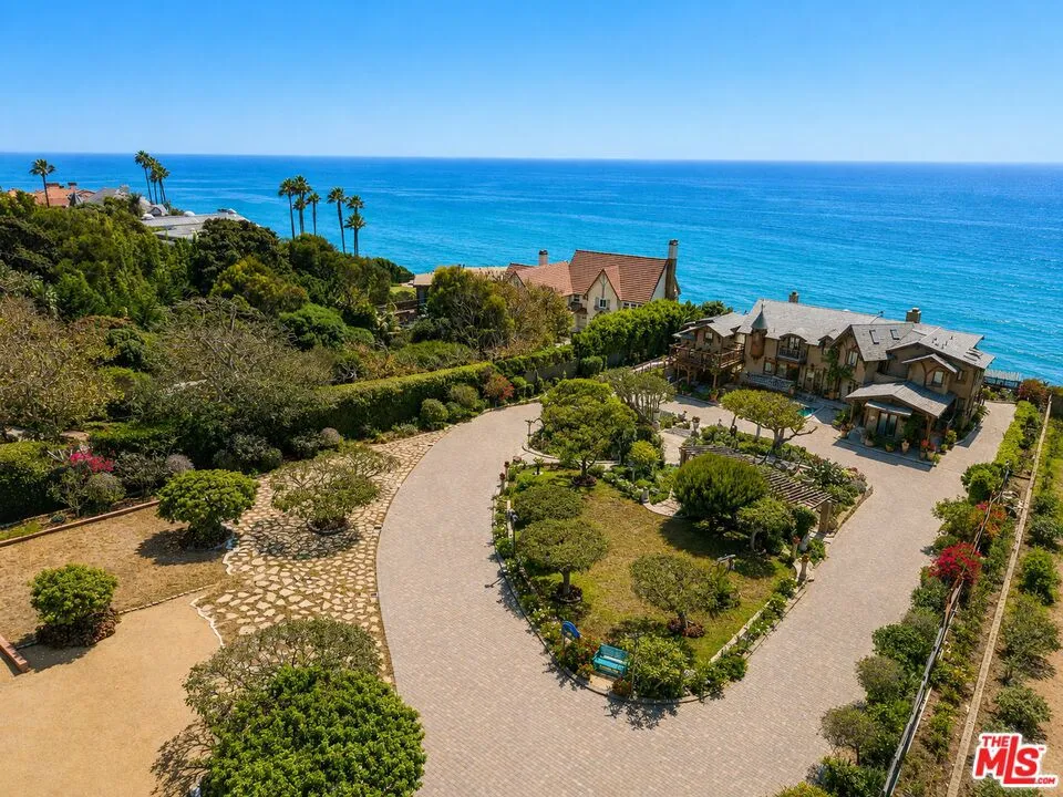 7007 Birdview Avenue Malibu, CA 90265