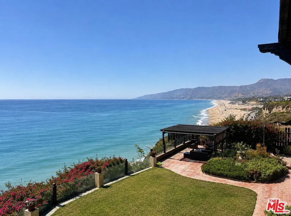 7007 Birdview Avenue Malibu, CA 90265