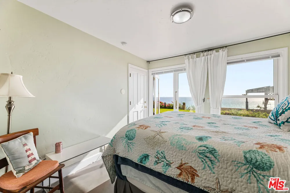 7007 Birdview Avenue Malibu, CA 90265