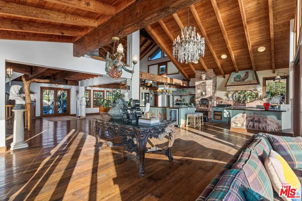 7007 Birdview Avenue Malibu, CA 90265