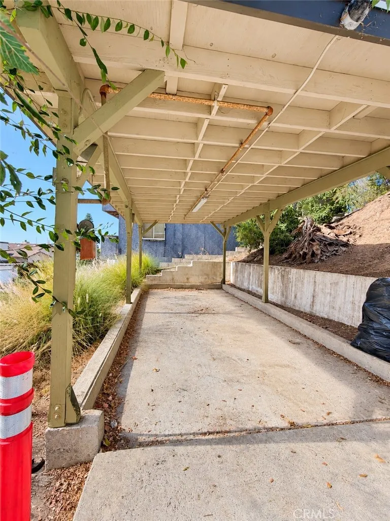 2029 Barnett Los Angeles, CA 90032