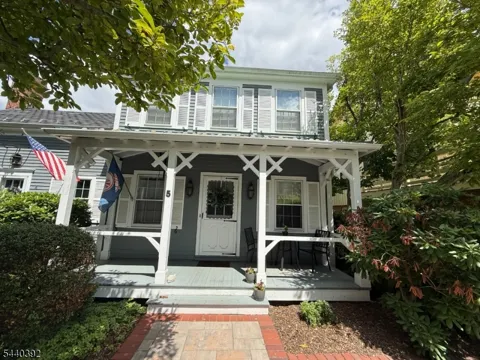5 Murray Hill Sq