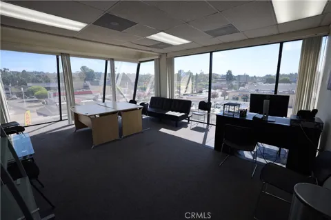 19737 Ventura Boulevard #310 B