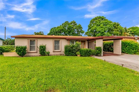 1781 NW 36th Ter