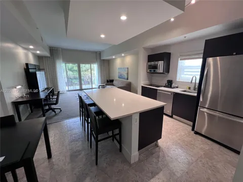 5300 NW 87th Ave #916