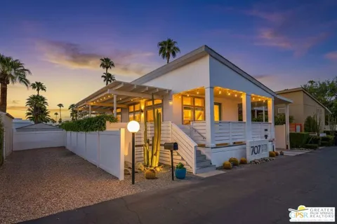 707 Maui Lane