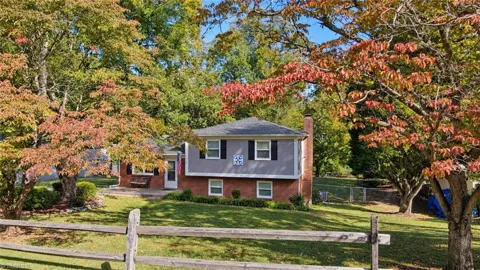 1823 Bantry Trail