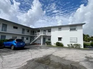 420 W Palm Street #27