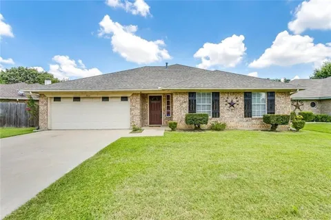 904 Vicksburg Lane