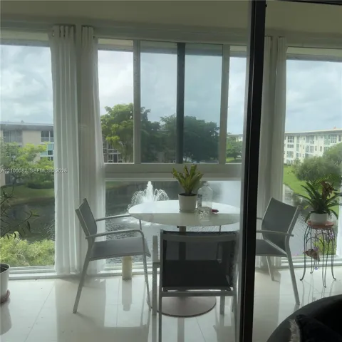 1801 Eleuthera Pt #C4