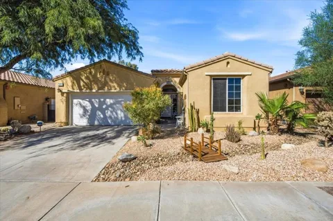 2579 Savanna Way