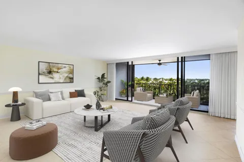 120 Lakeshore Drive #435