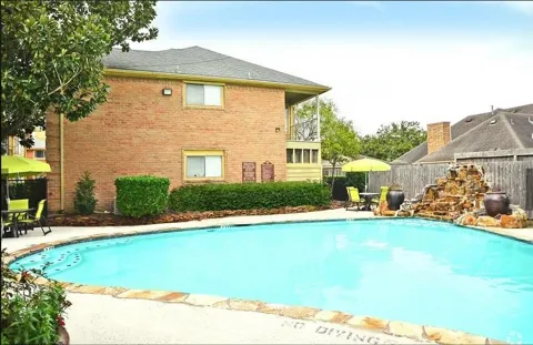 12100 Overbrook Lane #24C
