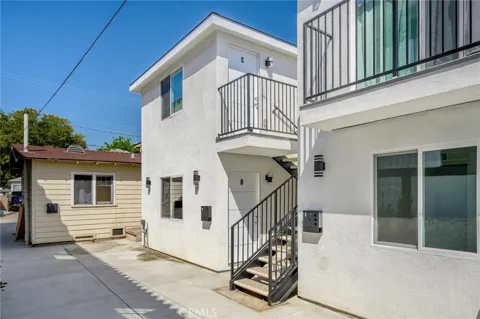 1025 Linden Avenue #B