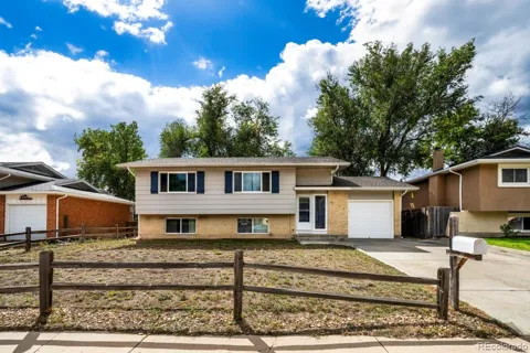 45 Watson Boulevard