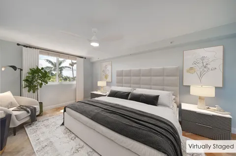 2011 OCEAN BOULEVARD #302