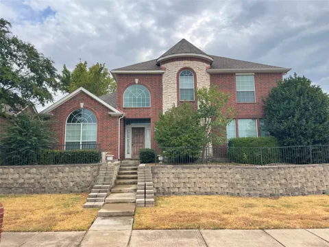 737 Geary Drive