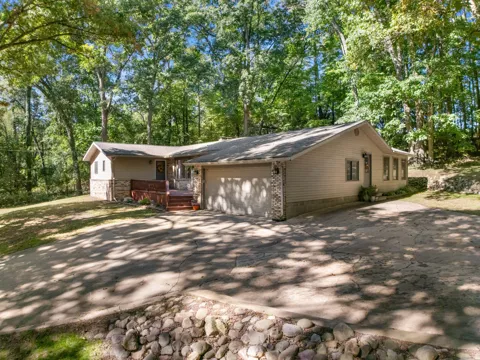 5660 Bean Road