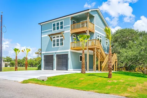 147 Front St