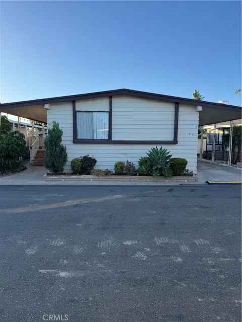5772 Garden Grove #417