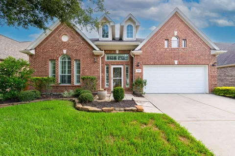 5211 Addison Hills Lane