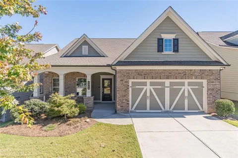 5243 Noble Oak Cove