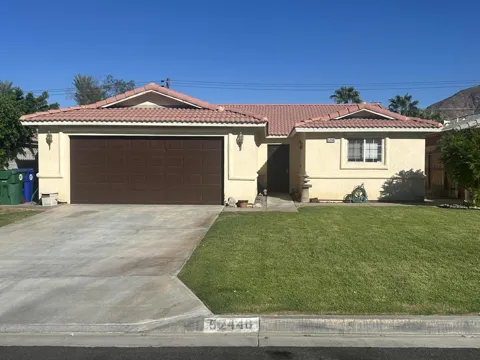 52440 Avenida Carranza