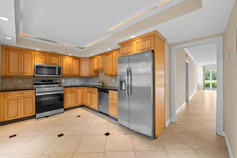 4000 CYPRESS GROVE WAY #103