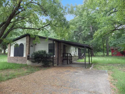 2240 Easley Circle
