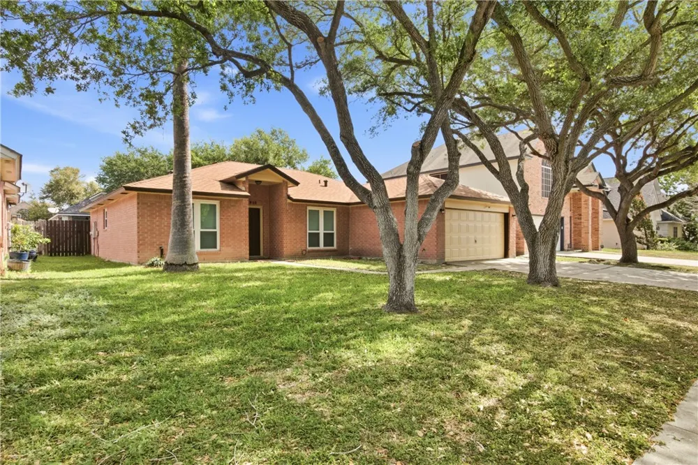 4910 Lake Livingston Drive Corpus Christi, TX 78413
