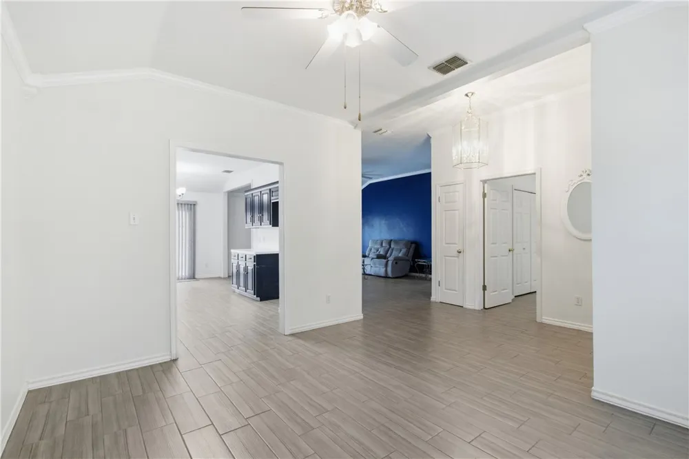 4910 Lake Livingston Drive Corpus Christi, TX 78413