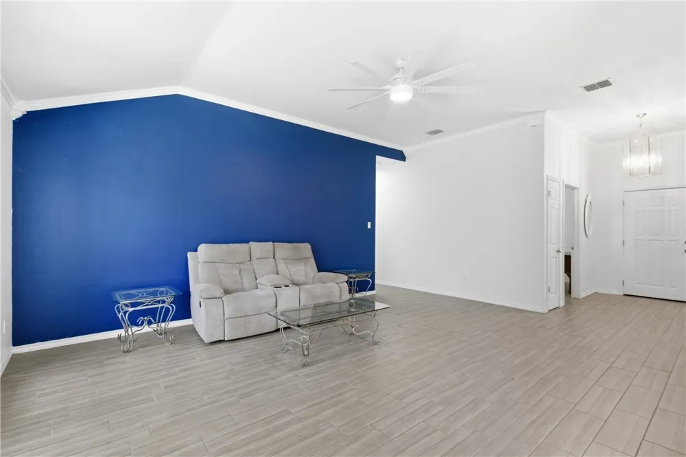 4910 Lake Livingston Drive Corpus Christi, TX 78413