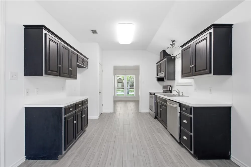 4910 Lake Livingston Drive Corpus Christi, TX 78413
