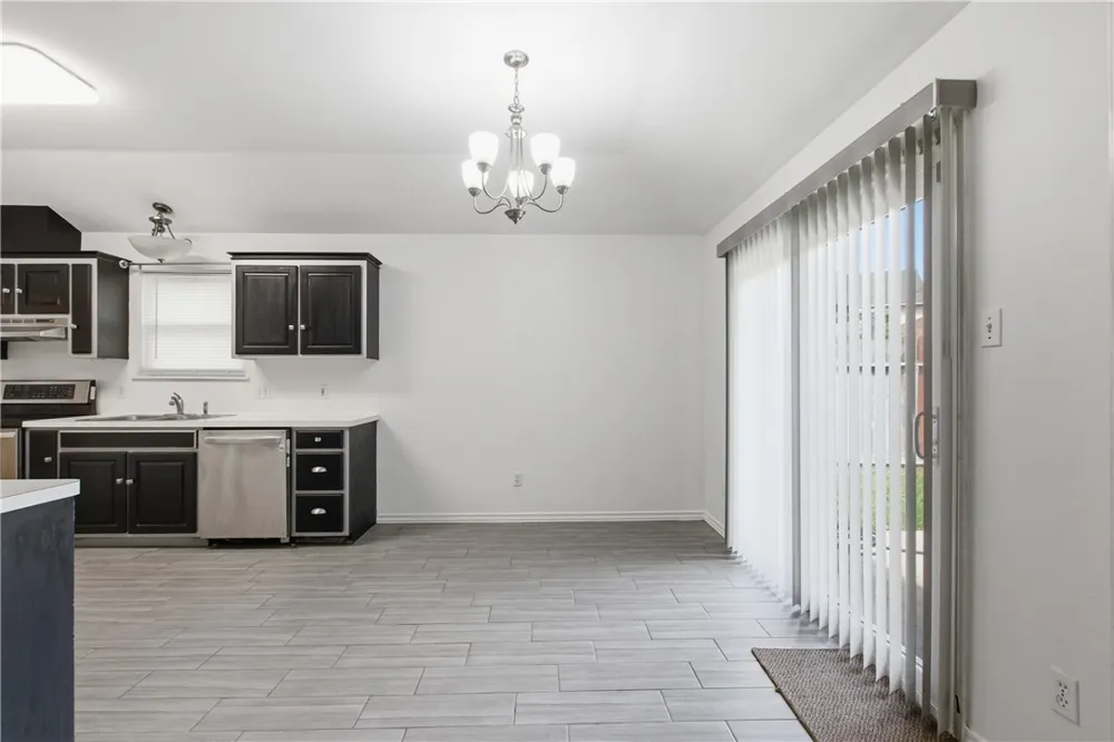 4910 Lake Livingston Drive Corpus Christi, TX 78413