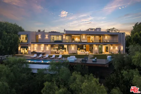 16110 Meadowview Drive