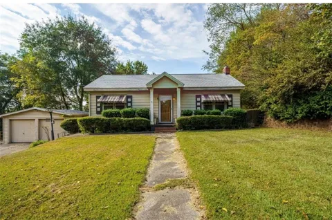175 A W Roberts Dr.