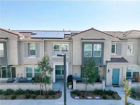 7155 Citrus #303