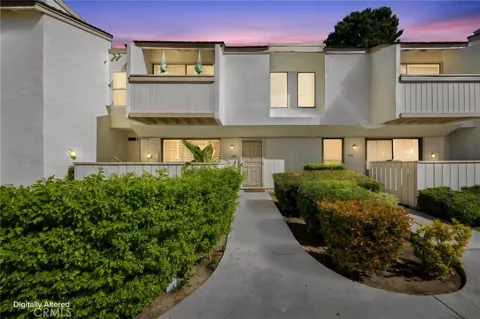 306 Calico Court