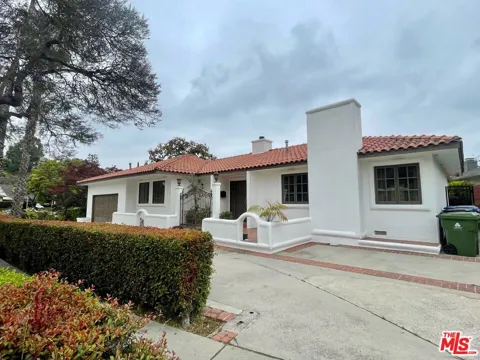 1441 Allenford Avenue