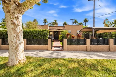 6266 Western