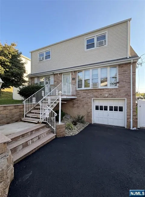 89 Rose Place 2