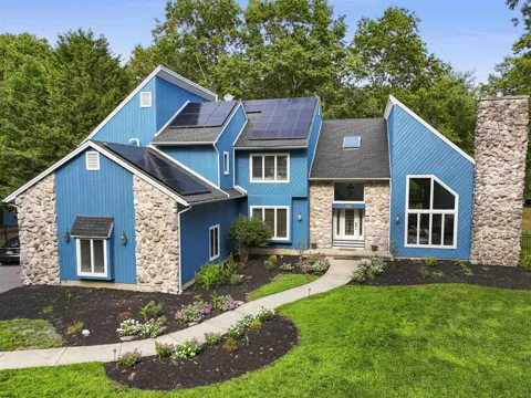 209 Shady Knoll Ln