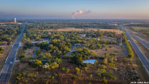 10235 S State Highway 123