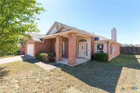 2201 Isabelle Drive