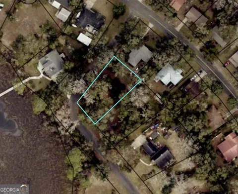 118 Nancy DR