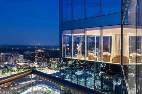 3344 Peachtree RD NE