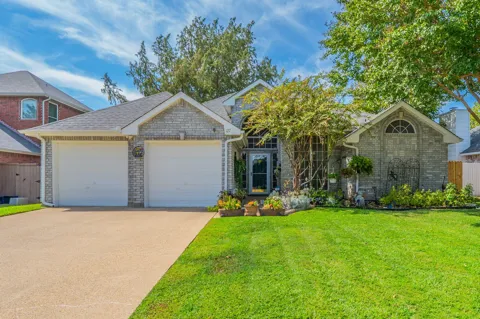 127 Woodcreek Drive