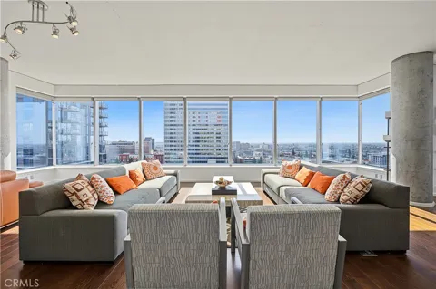 1155 S S Grand Avenue #1601