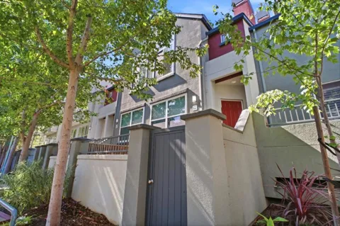 637 Atherton Place #403